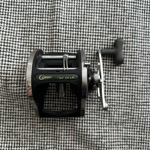 Moulinet penn commander 20lw - moulinet,