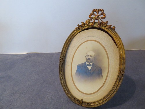 Ancien cadre photo - ovale, en