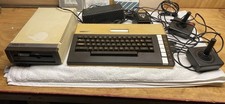 Atari 800 XL Computer & Atari 1050 Disk Drive Untested Powers On Original Cords