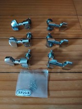 Martin D-28 guitar pegs