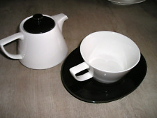 PORCELAINE ANGLAISE - VINTAGE 1970/80 JAMESON&TAILOR- THEIERE -TASSE en UN - N°2