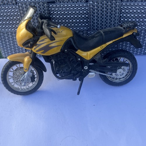 Maisto triumph tiger - triumph, moto