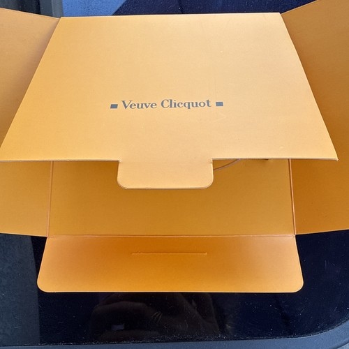 Rare veuve clicquot choker - veuve,