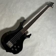 Guitare basse électrique
