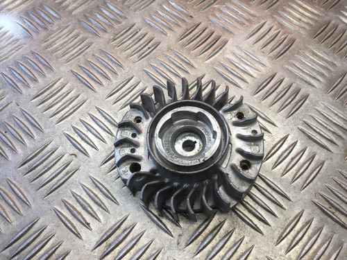 Volant moteur pour - volant,