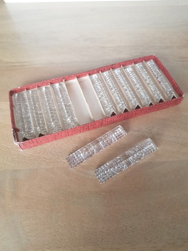 Lot porte couteaux en - 12,