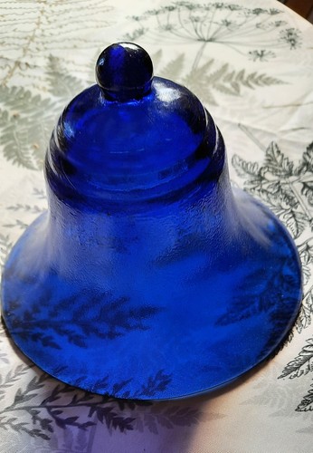 Cloche bleue verre - cloche,