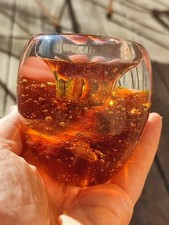 PETIT POT EN VERRE MASSIF