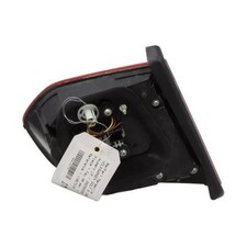 Feu arriere secondaire droit