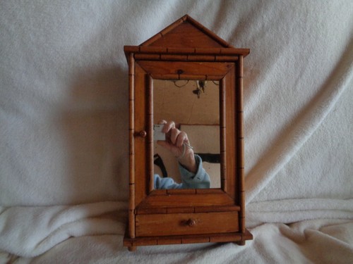 Ancienne petite armoire - petite, À