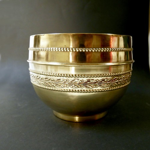Ancien cache pot - , laiton