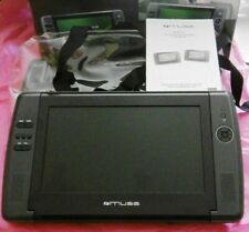 1 lecteur DVD pour voiture avec double écran MUSE M-950CVB