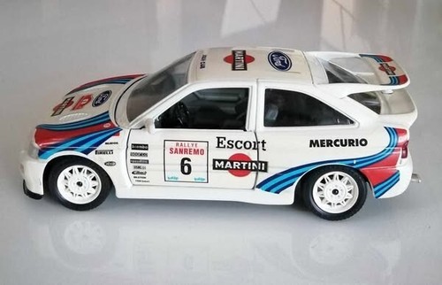 Ford escort cosworth - ,