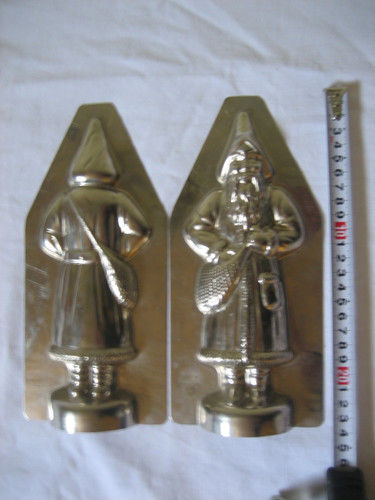 Ancien moule chocolat pére - a,