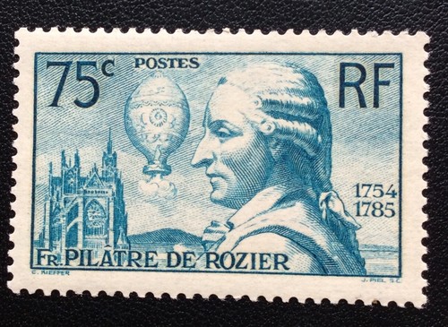 313 bleu pilastre des - 75, c