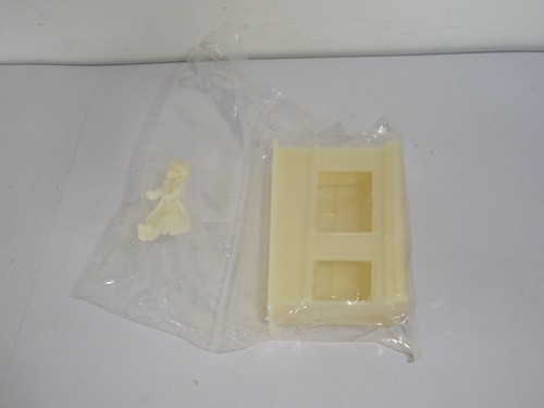 Figurine gashapon monochrome - figurine,