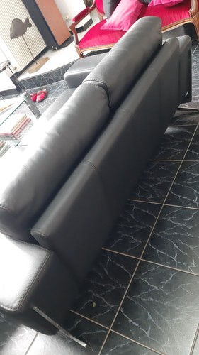 Secretaire - un,