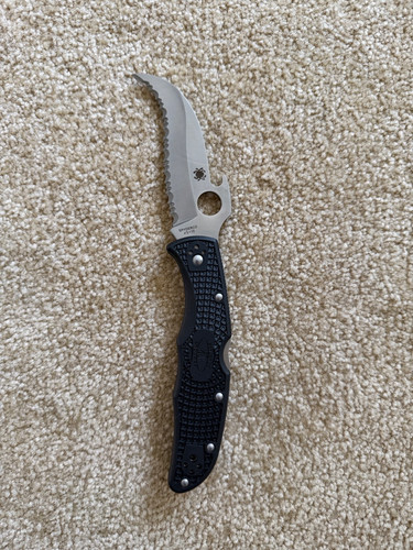 Spyderco silver blade