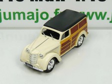 RUS3 Voiture 1/43 IXO