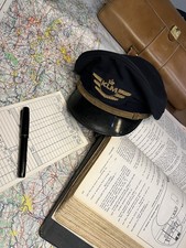 ANCIENNE CASQUETTE DE PILOTE