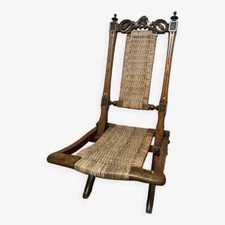 Chaise victorienne pliable XIX° siècle cannage gothique Art & Craft