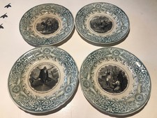 4 Anciennes assiettes à thème Médaille d’or Johnston Vieillard 
