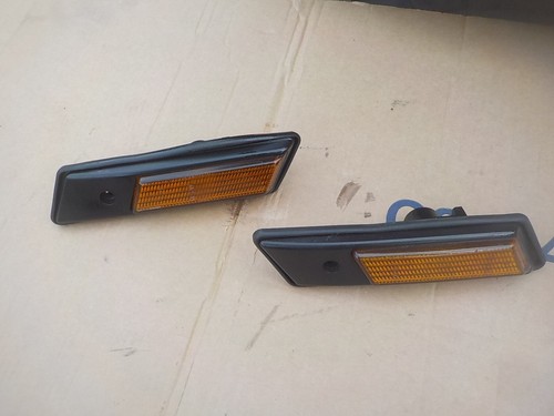Repetiteurs aile 2 pieces - (2,