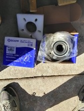 02 mazda protege 5 rear wheel bearing hubs