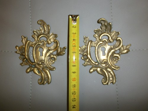 Paire decors entree de - de,