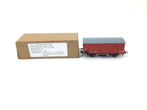 Wagon marchandises couvert - marchandises,