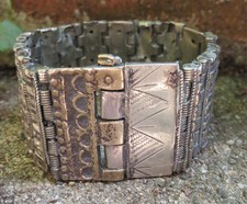 Antique Berber Work Silver Low Title Engraved & Chiseled Articulated BRACELET