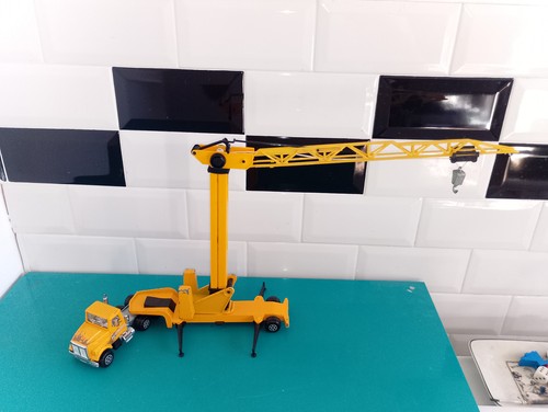0609266 miniature camion