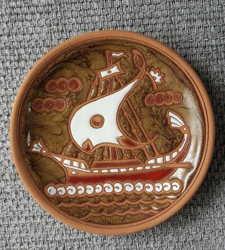 Petite assiette murale - assiette,