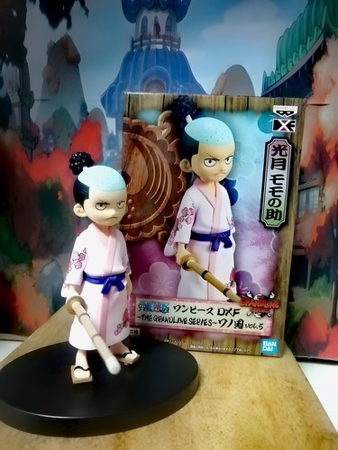 Figurine one piece - one,