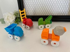 17 ⚜️ Magnetic Construction Toy Set of 4 Smartmax Vehicles