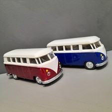 VW Volkswagen T1 Transporter Van Bus Racing Models Red Blue Retro Campers Vdub