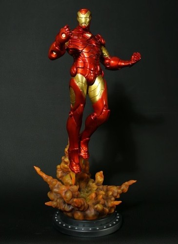 Bowen iron man - man, full