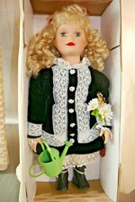 Mundia Porzelanpuppe Poupée