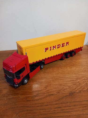 Camion cirque scania avec - de,