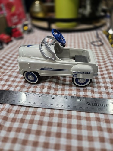 Vintage hallmark kiddie - kiddie, car