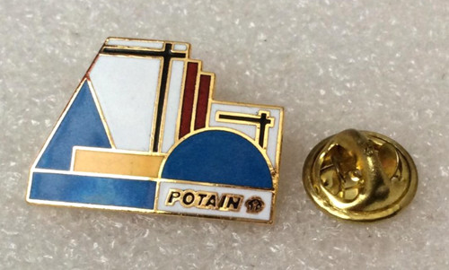 Pin vintage engins levage - vintage, de
