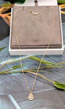 Collier Pendentif sur chaîne