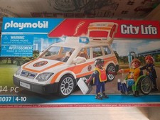 Playmobil Ambulance avec secouristes - Nr.71037 - NEUF