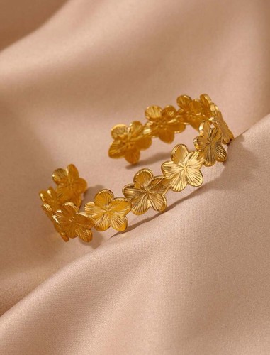 Bracelet - bracelet, or