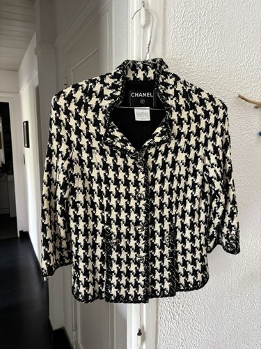 Veste tailleur chanel - tailleur,