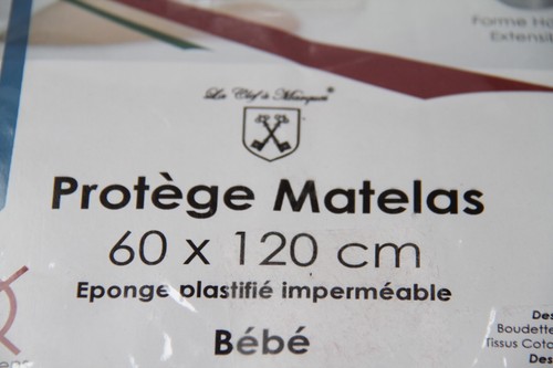 Protège matelas forme - , housse