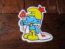 AUTOCOLLANT  SCHTROUMPF LE SCHTROUMPFISME ANNEE 1978