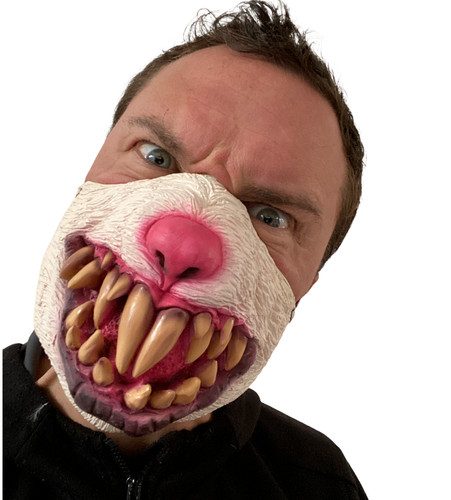 Effrayant lapin masque demi - effrayant,