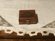 Ancienne boussole marine, bois