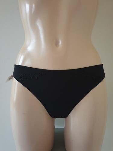 Antinea lise charmel string - lise,